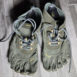 Vibram EU 47 Men's 12.5 Trek Ascent Olive Green Minimalist Trail